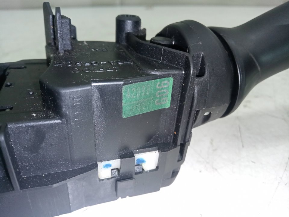 Mando luces toyota rav 4 iii 2.2 d 4wd (ala30_)