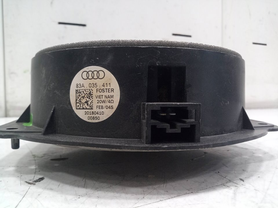 Altavoz delantero derecho audi q3   (8ug) attraction      01.15
