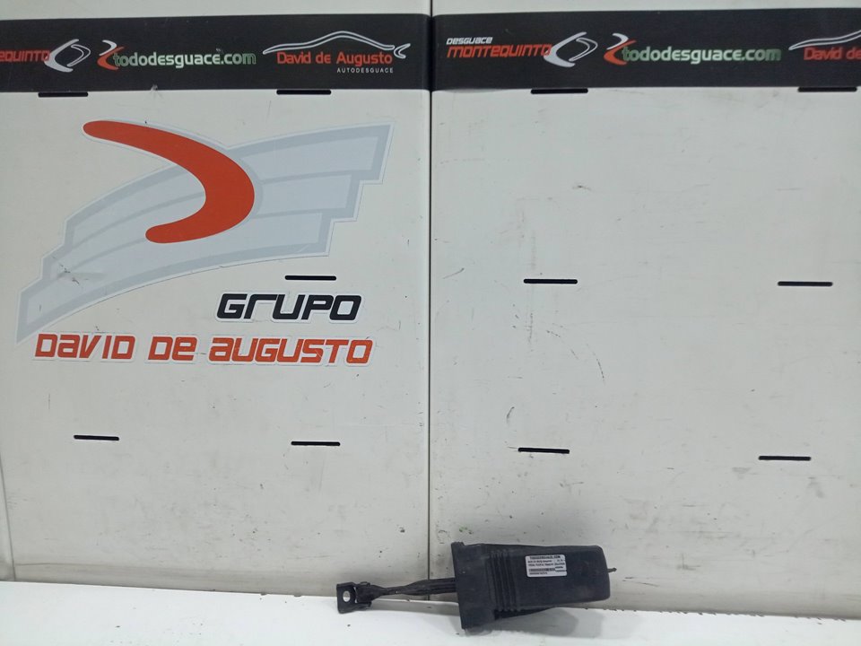 Freno puerta trasero izquierda audi q3   (8ug) attraction      01.15