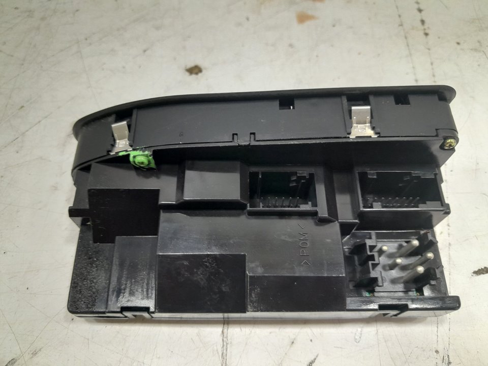 Mando elevalunas delantero izquierdo bmw 5 523 i