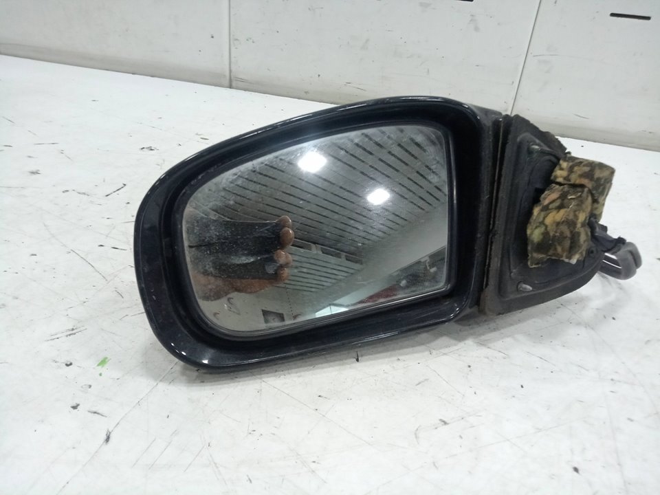 Retrovisor izquierdo bm serie 215 clcoupe