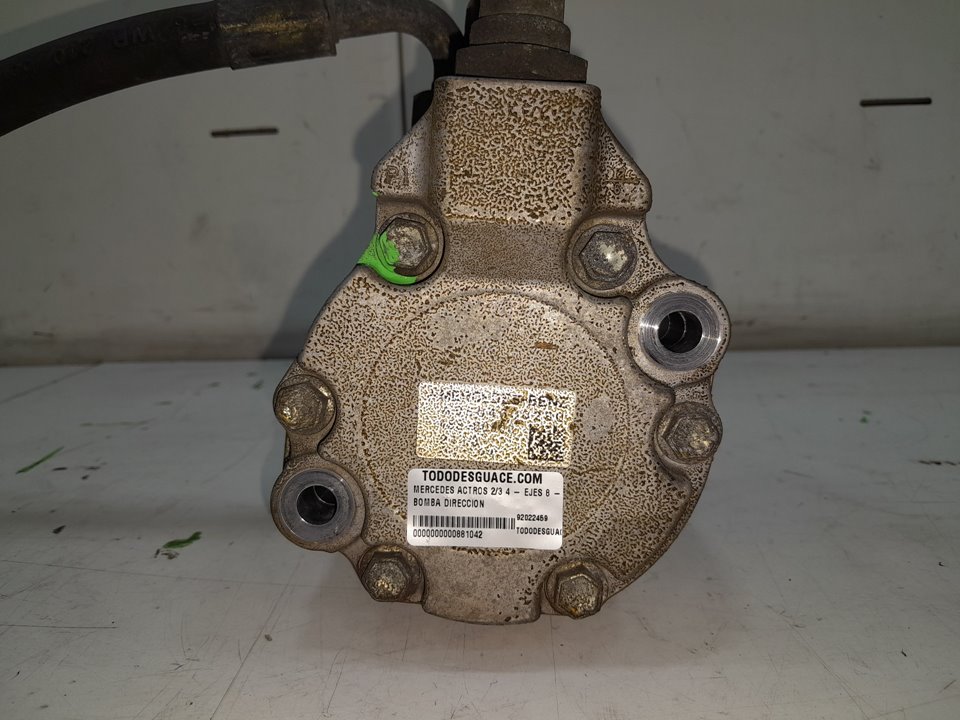 Bomba direccion mercedes actros 23 4  ejes 8