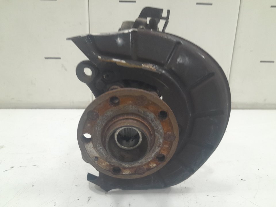 Mangueta delantera izquierda seat altea 1.9 tdi