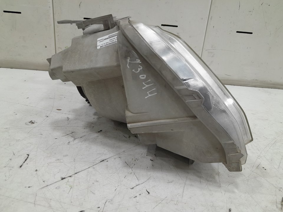 Faro izquierdo suzuki grand vitara ii 1.9 ddis a las 4 ruedas (jt419