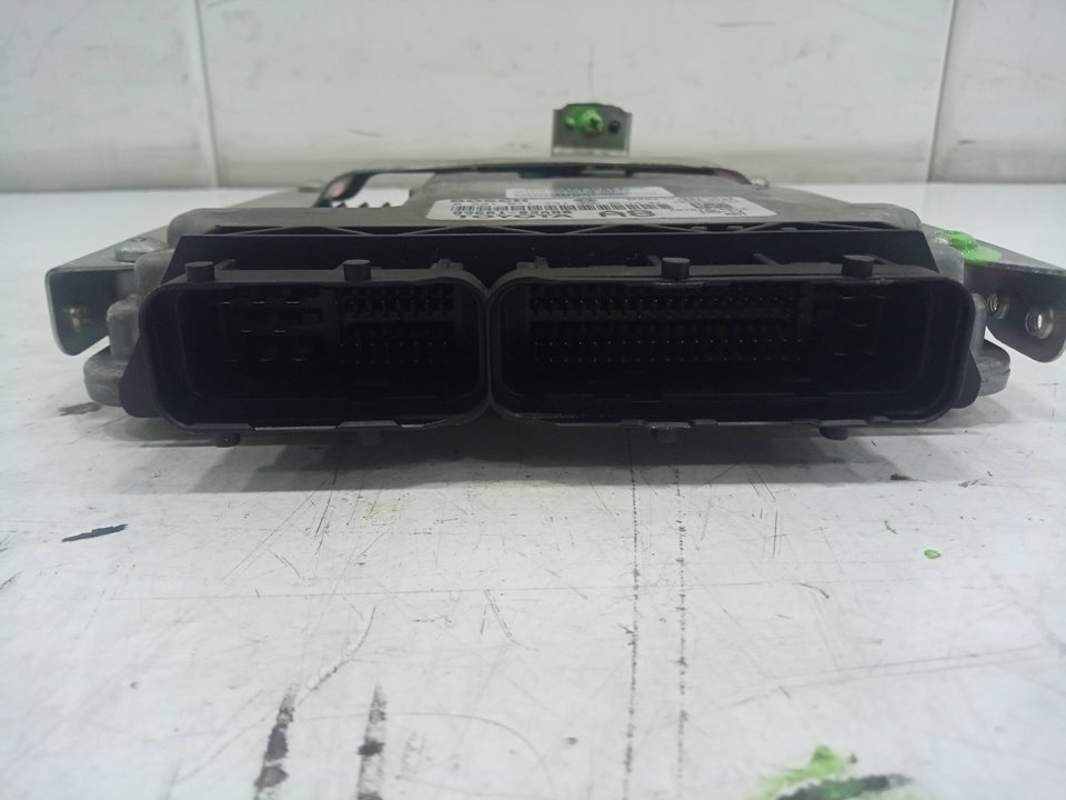 Centralita motor uce toyota corolla 1.4 d (nde120_)