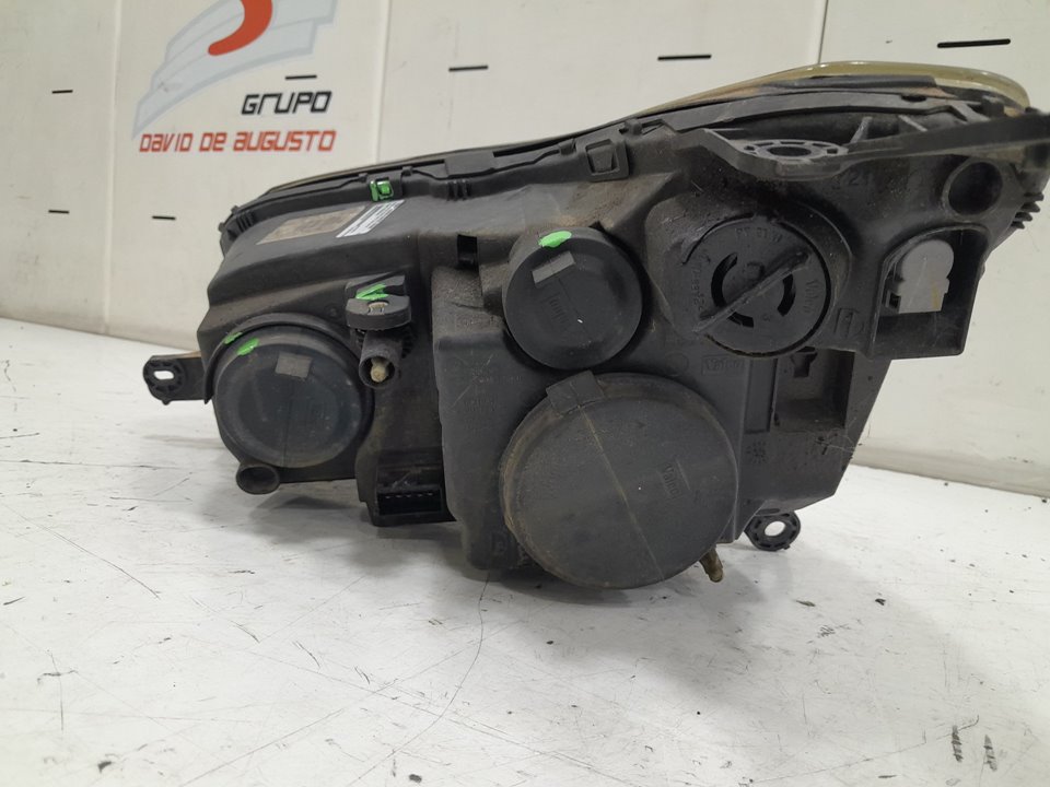Faro derecho citroen c5 i 2.0 16v (dcrfnc dcrfnf)