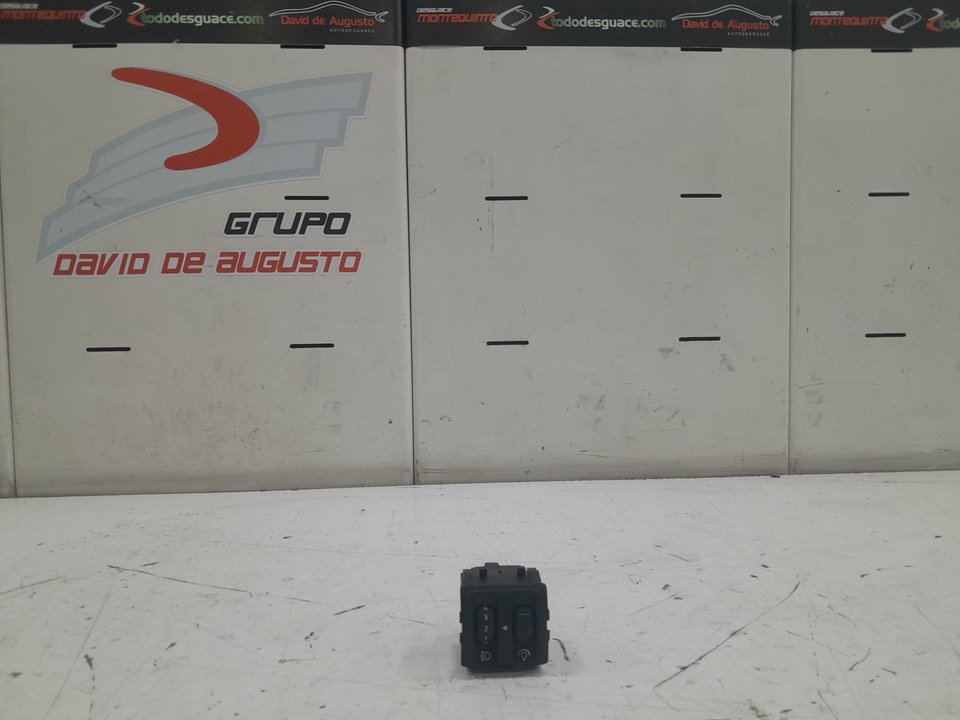 Regulador altura luces renault megane iii fastback 1.5 dci (bz09 bz0d)