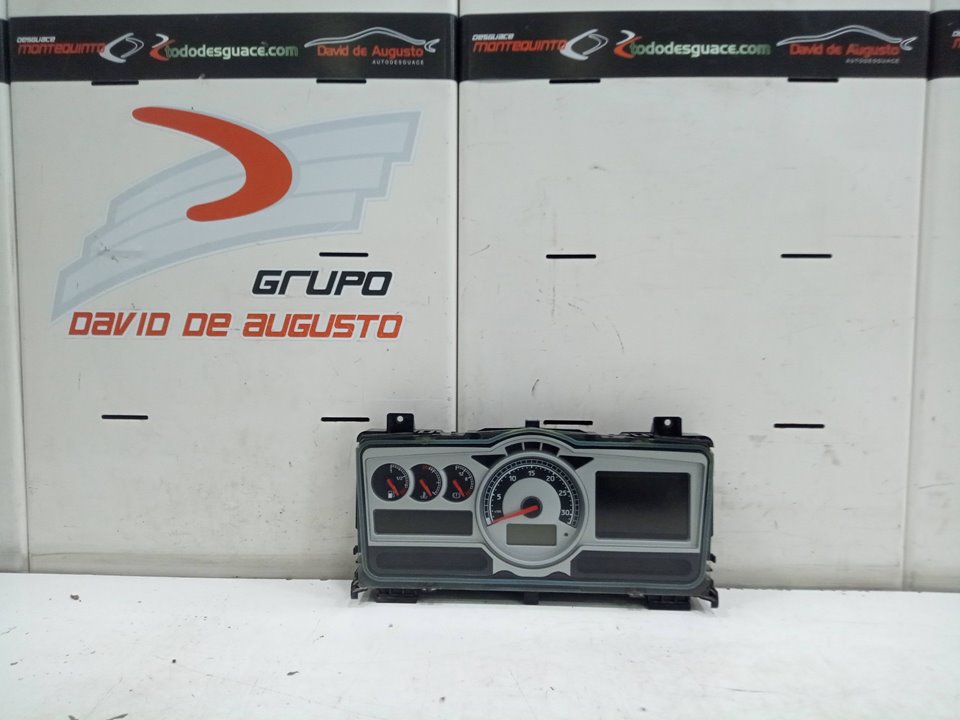 Cuadro instrumentos renault master pro cajachasis  magnum ab 2005 cabina adel.tr