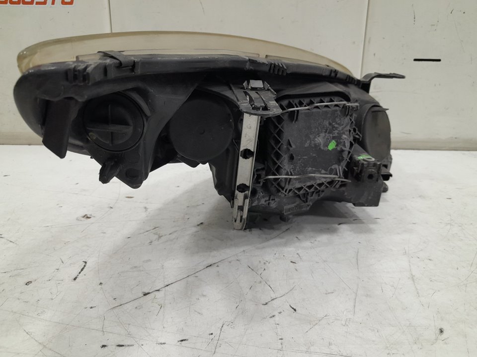 Faro izquierdo renault megane iii fastback 1.5 dci (bz09 bz0d)