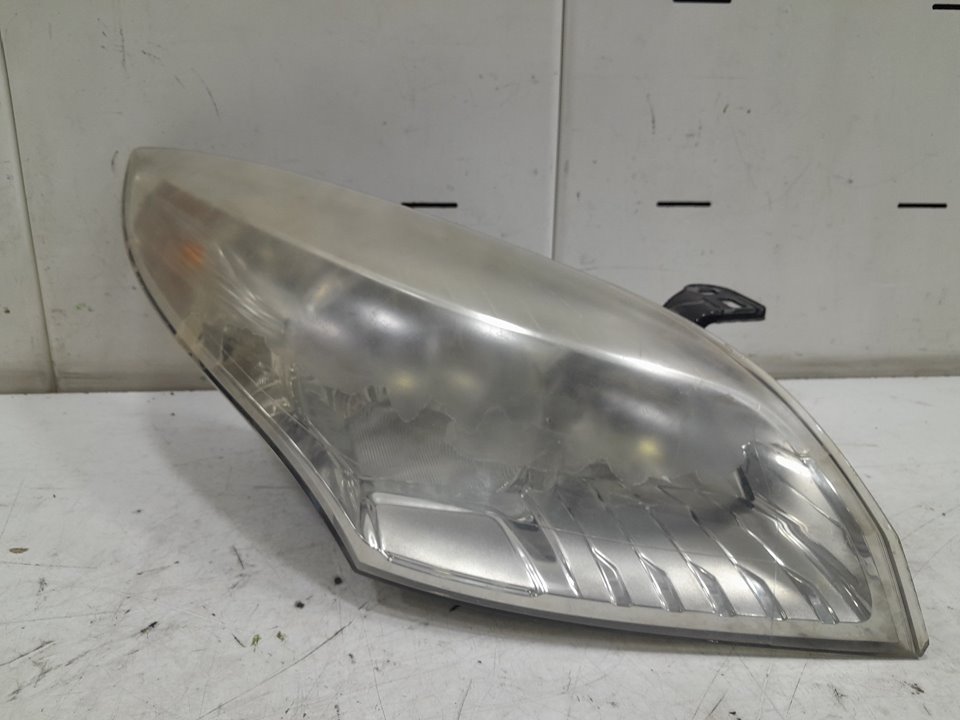 Faro derecho renault megane iii fastback 1.5 dci (bz09 bz0d)