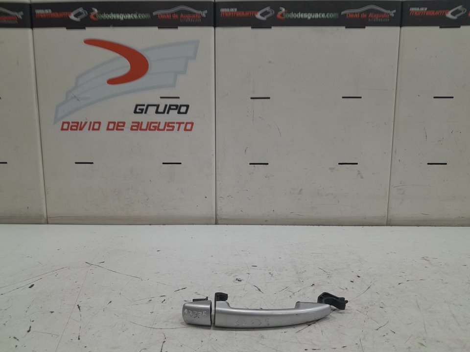 Maneta exterior trasera derecha peugeot 5008 1.6 hdi