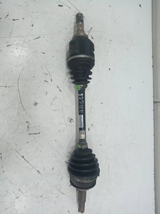 Transmision delantera izquierda toyota yaris 1.5 hybrid (nhp130_)