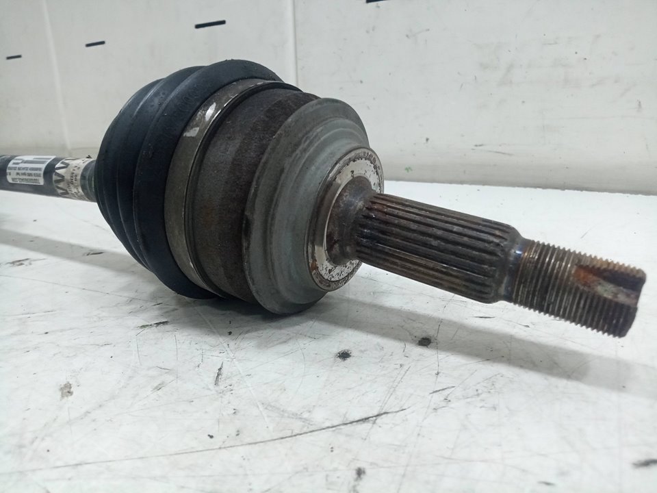 Transmision delantera izquierda toyota yaris 1.5 hybrid (nhp130_)