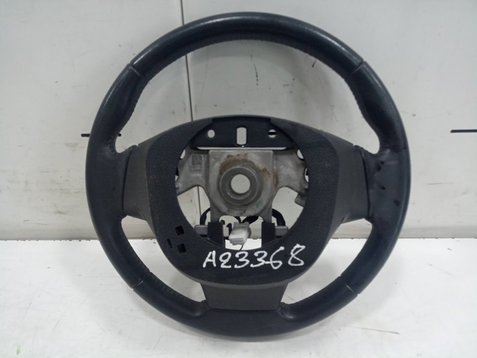 Volante nissan qashqai ii todo terreno cerrada 1.5 dci