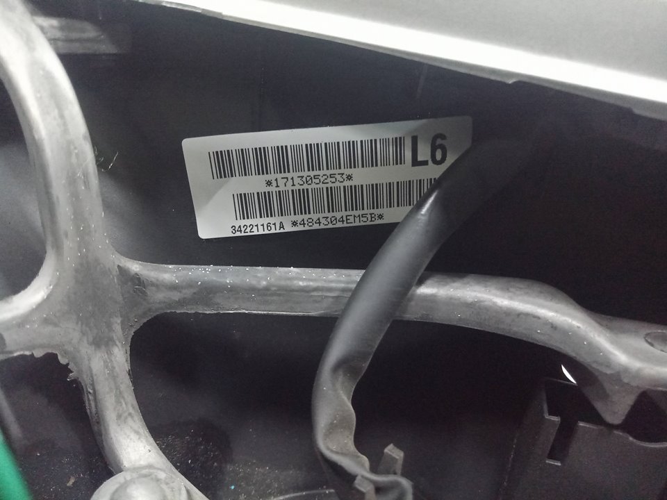 Volante nissan qashqai ii todo terreno cerrada 1.5 dci