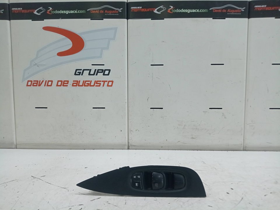 Mando elevalunas delantero izquierdo nissan qashqai ii todo terreno cerrada 1.5 dci