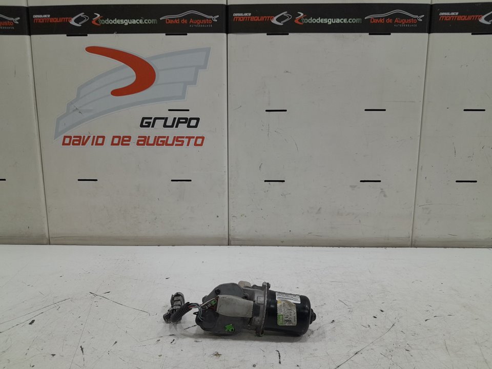 Motor limpia delantero daily  combi       0.99  0