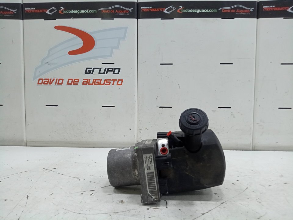 Bomba direccion peugeot 407 2.0