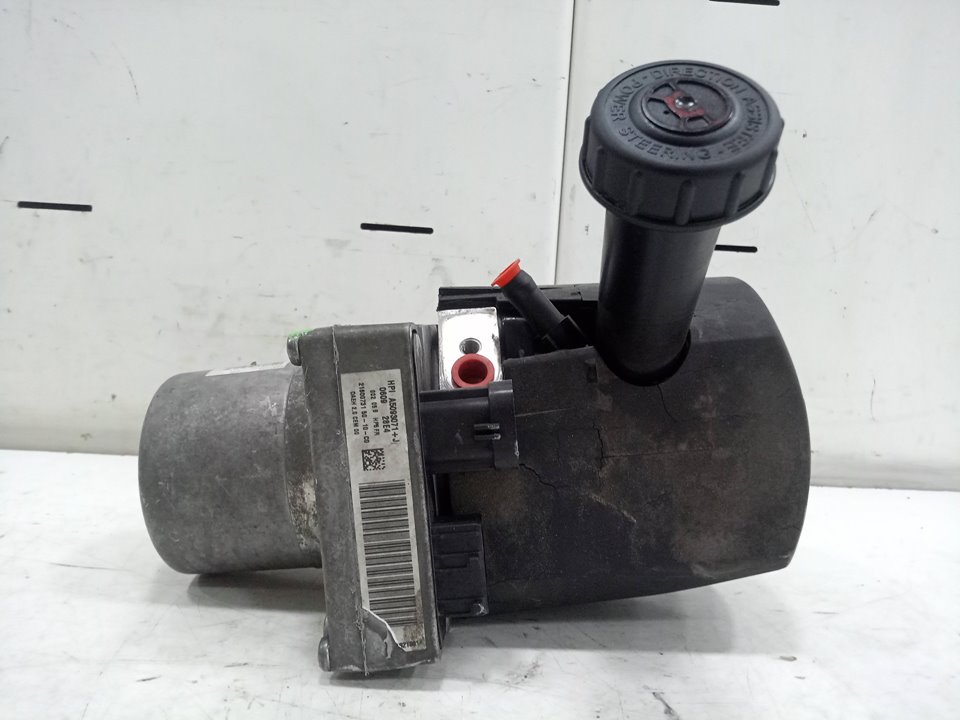 Bomba direccion peugeot 407 2.0