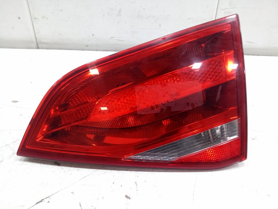 Piloto interior trasero derecho audi a4 avant 2.0 tdi