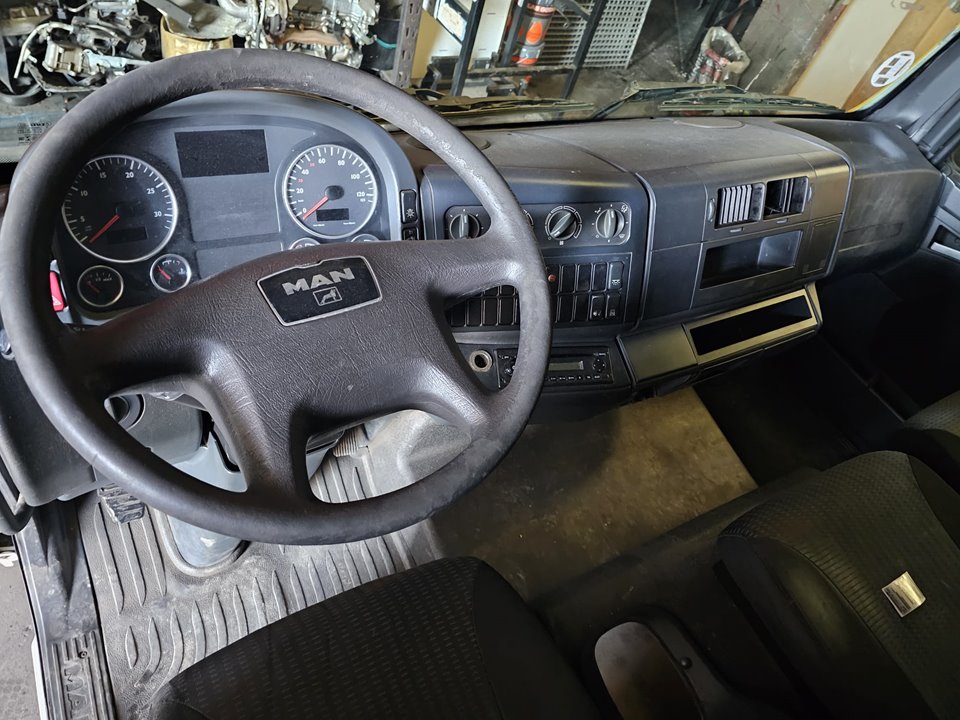 Cabina tg  l 10.xxx 10.210   chasis