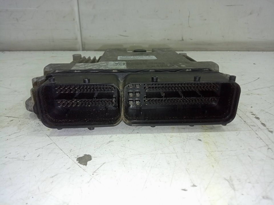 Centralita motor uce iveco daily iv cajachasis  daily  caja cerrada  (2006 