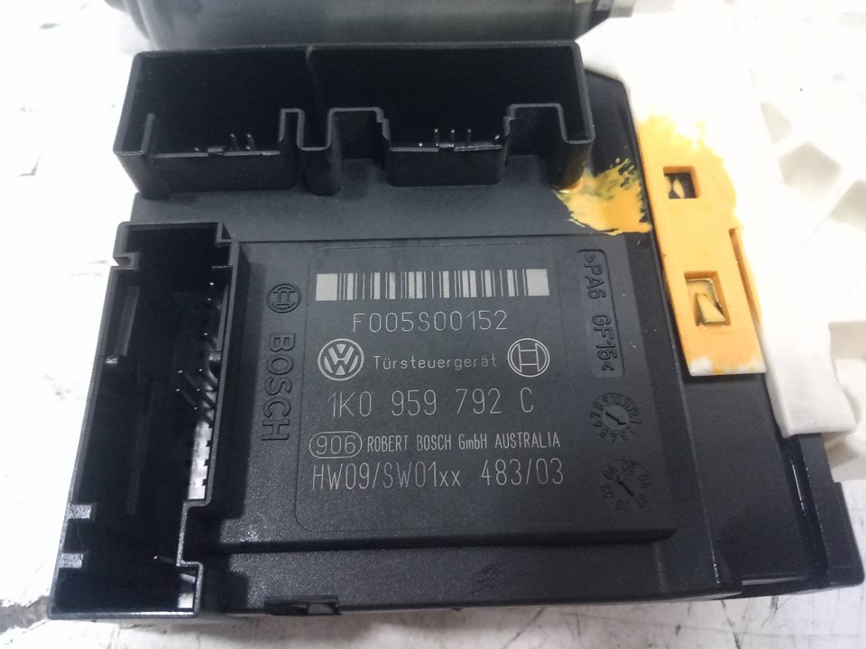 Motor elevalunas delantero derecho volkswagen golf v 1.9 tdi