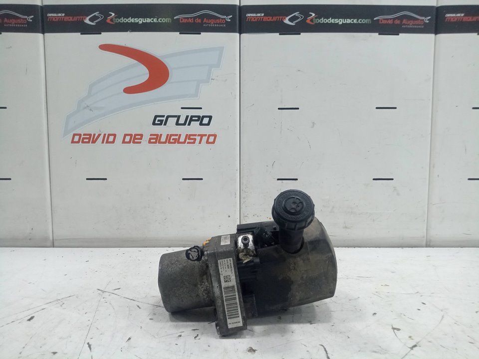 Bomba direccion peugeot 407 1.6 hdi 110