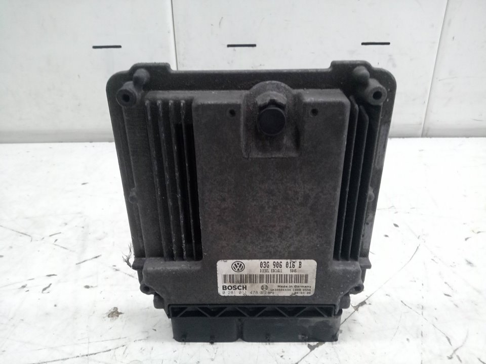 Centralita motor uce volkswagen golf v 1.9 tdi