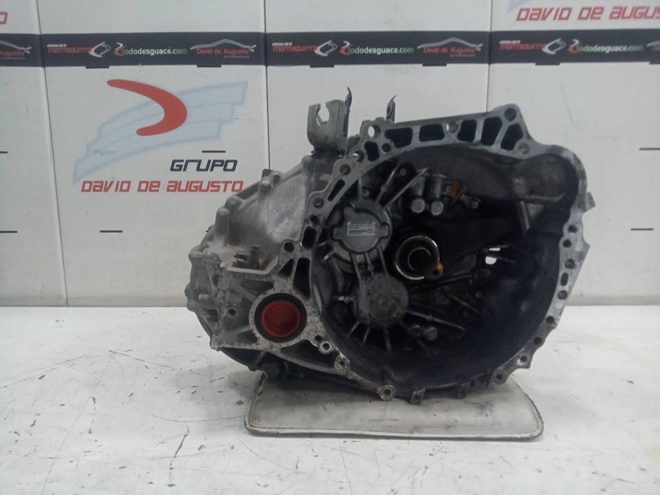 Caja cambios toyota auris   active      09.12  12.15