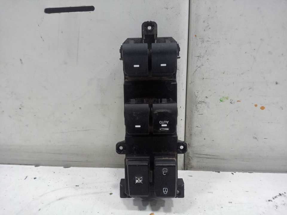 Mando elevalunas delantero izquierdo hyundai tucson   tecno safe 2wd bluedrive   