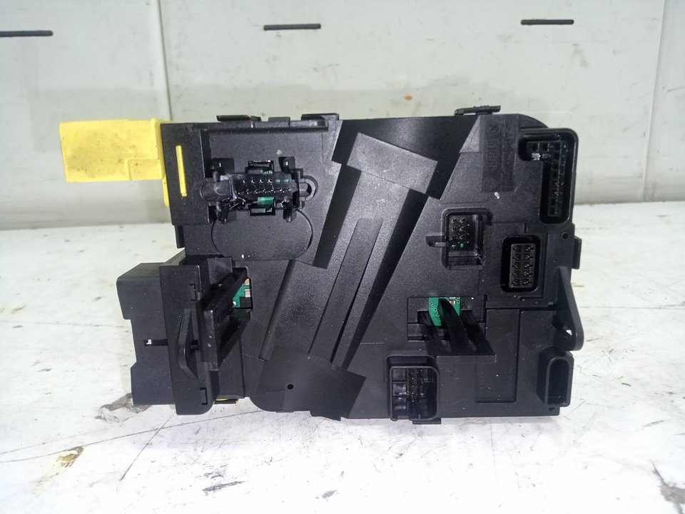 Centralita direccion volkswagen golf v   berlina (1k1) highline 4moti