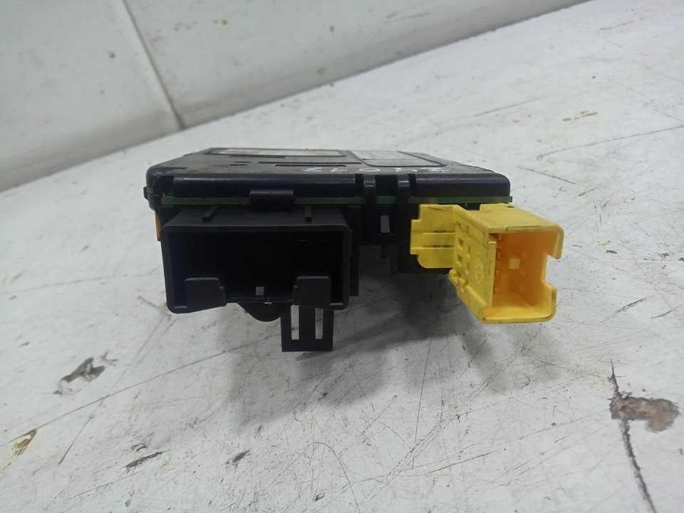 Centralita direccion volkswagen golf v   berlina (1k1) highline 4moti