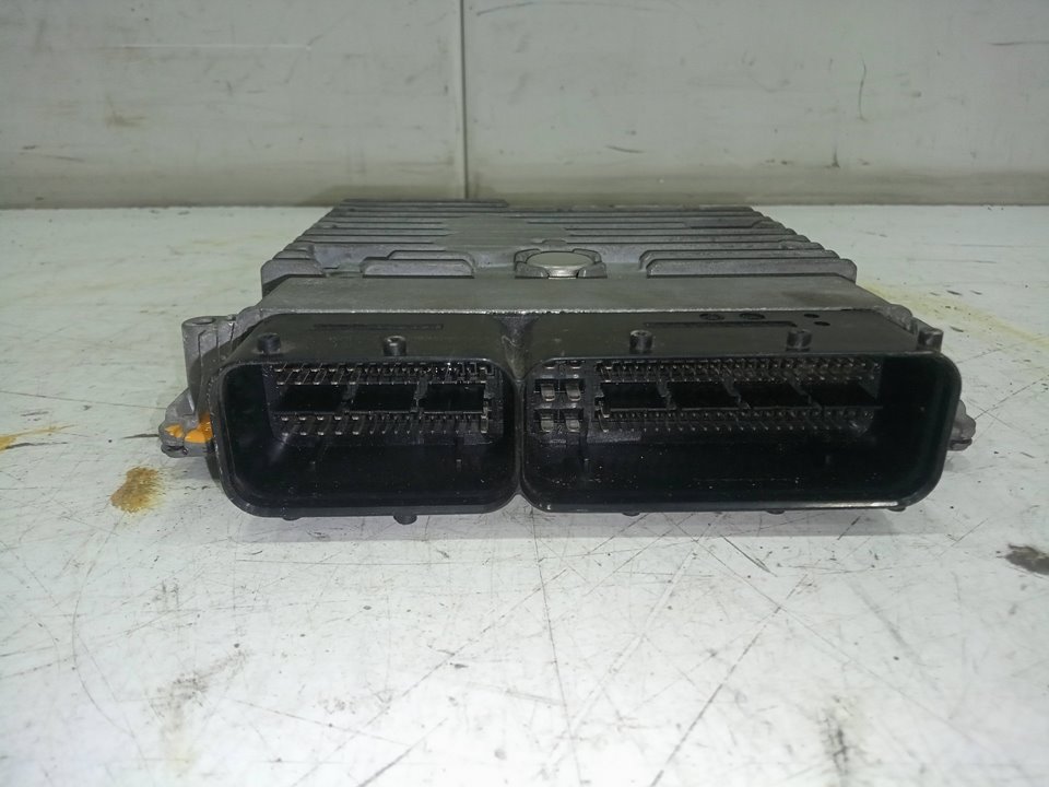 Centralita motor uce volkswagen polo 1.6 tdi