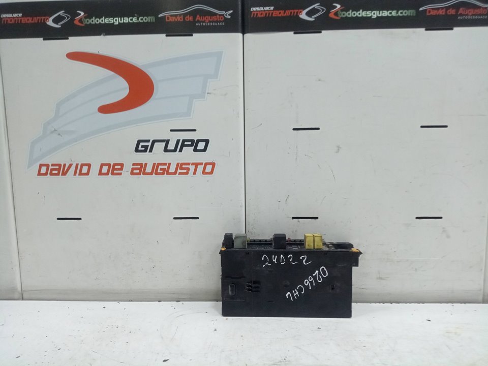 Caja reles / fusibles mercedes-benz clase c c 270 cdi (203.016)