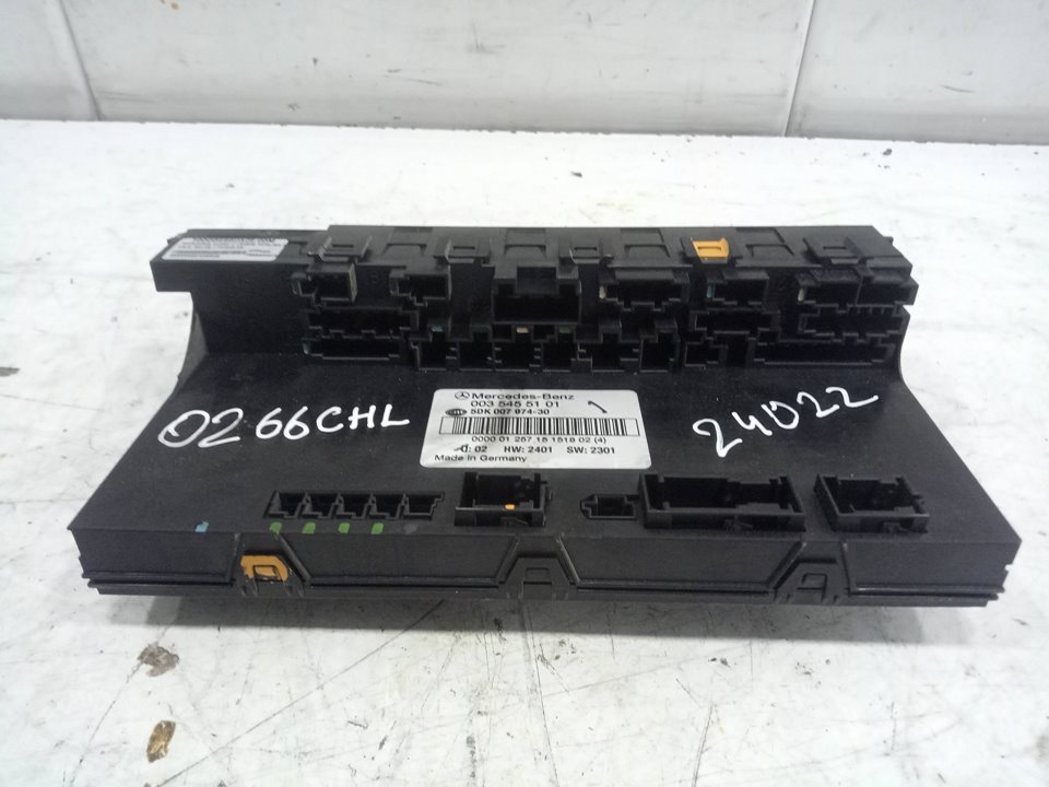 Caja reles / fusibles mercedes-benz clase c c 270 cdi (203.016)
