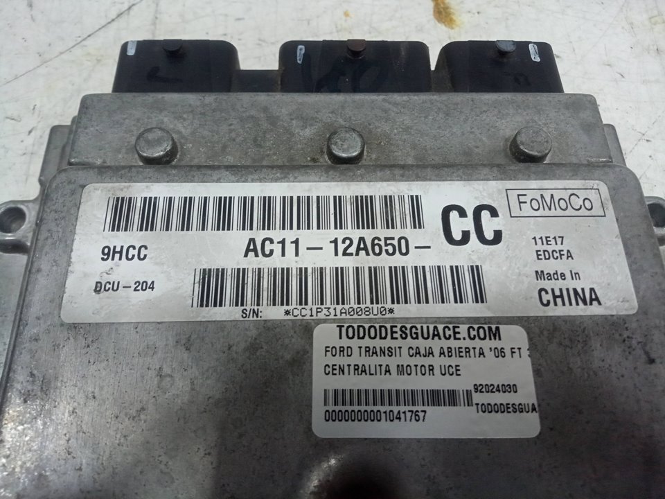 Centralita motor uce transit caja abierta 06 ft 33