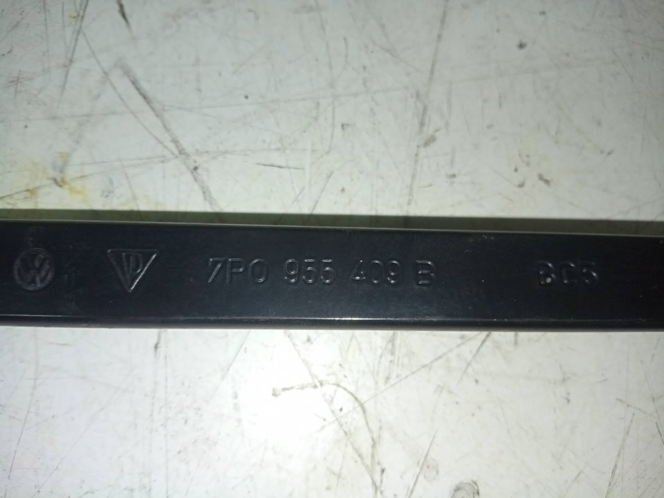 Brazo limpia delantero izquierdo porsche cayenne 3.0 diesel