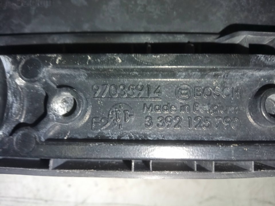 Brazo limpia delantero derecho porsche cayenne 3.0 diesel