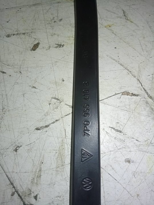 Brazo limpia delantero derecho porsche cayenne 3.0 diesel