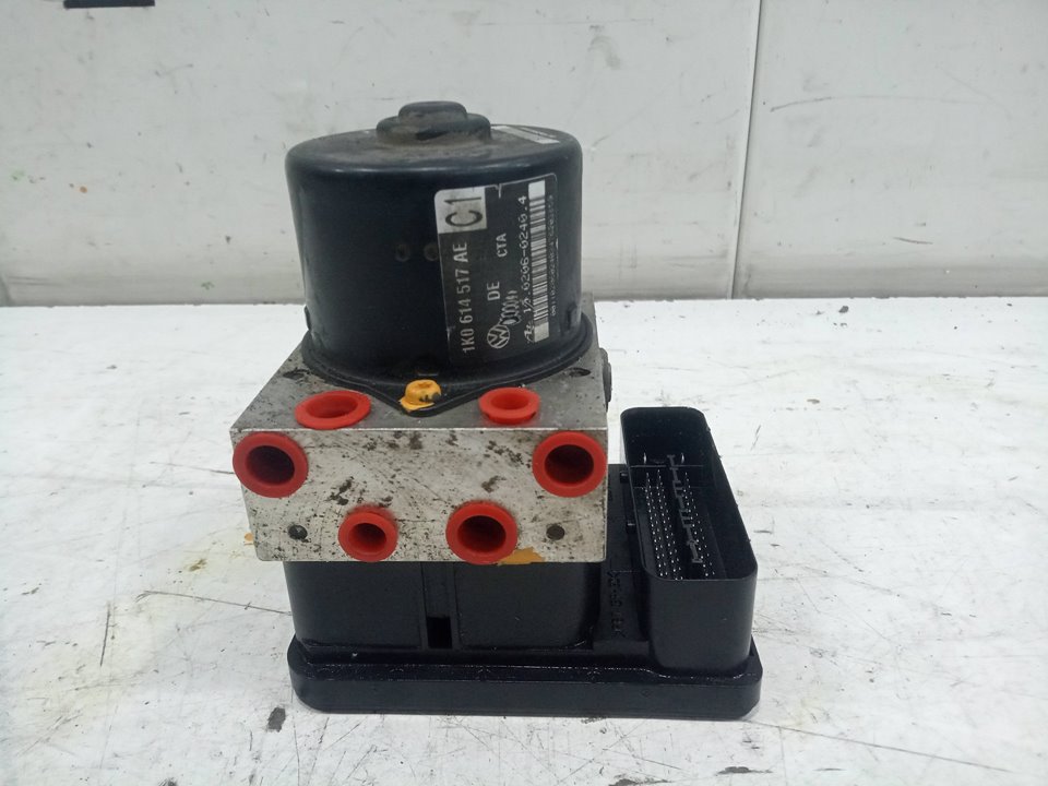 Abs volkswagen golf v   berlina (1k1) highline     