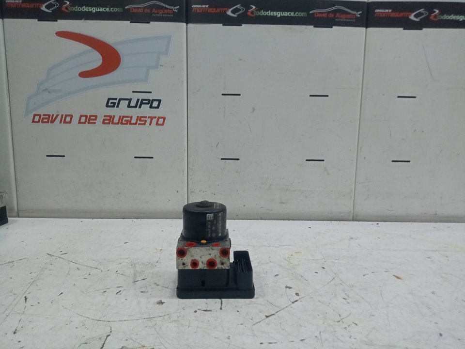 Abs volkswagen golf v   berlina (1k1)       0.03 