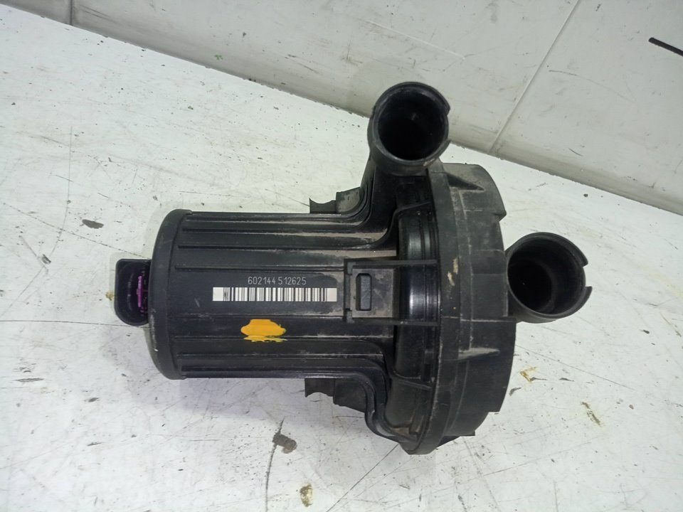 Bomba secundaria de aire volkswagen golf v 1.6 multifuel