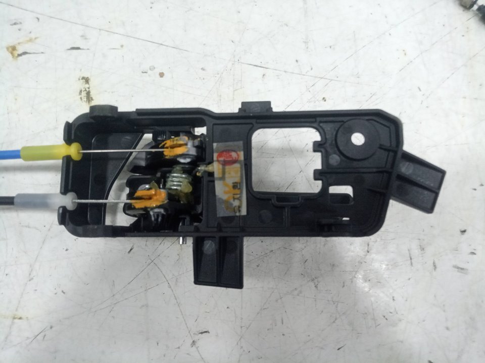 Cerradura puerta delantera derecha kia picanto   concept      04.14  12.17