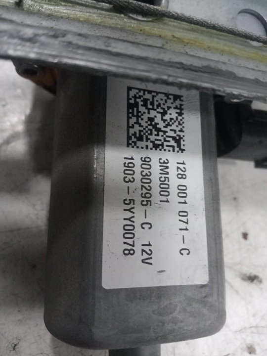 Elevalunas delantero derecho dacia lodgy 1.5 dci