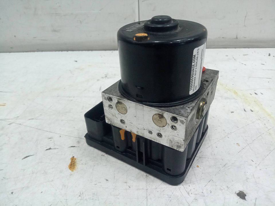 Abs volkswagen golf v   berlina (1k1)       0.03 