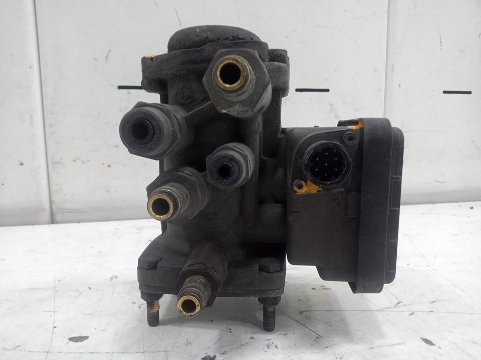 Valvula ebs renault master pro cajachasis  magnum ab 2005 cabina adel.tr