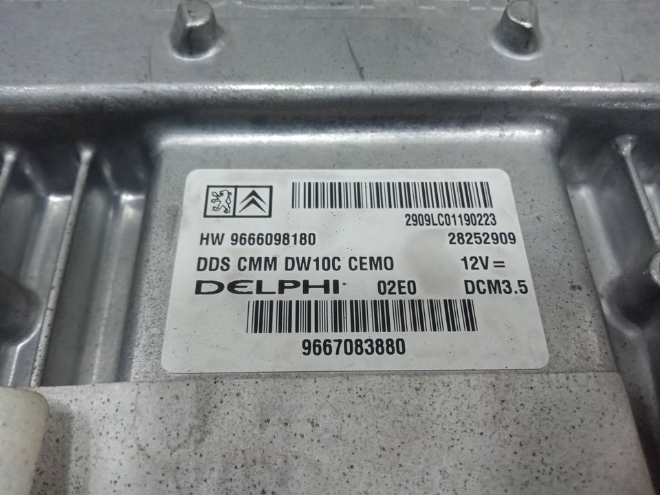 Centralita motor uce peugeot 5008 2.0 hdi 150  bluehdi 150