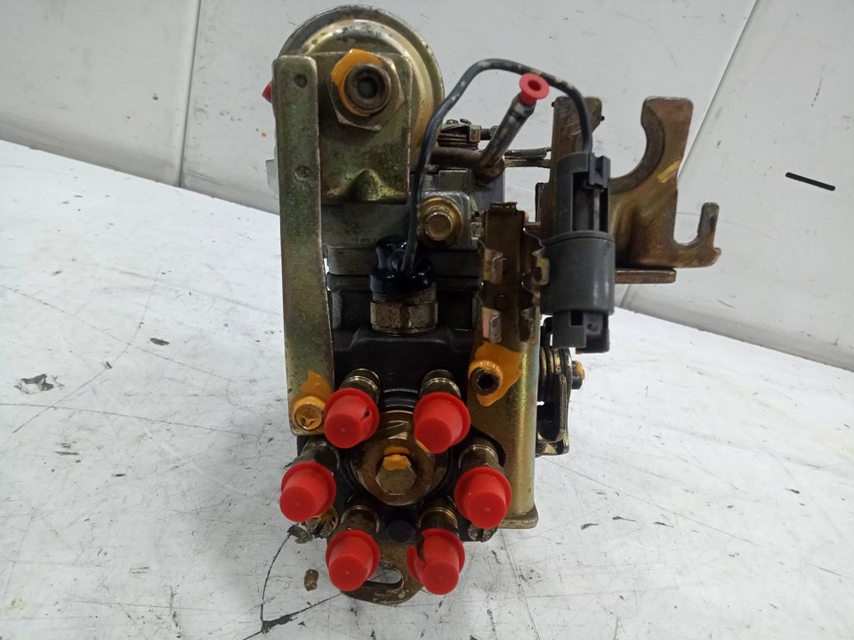 Bomba combustible nissan patrol iii2 station wagon 2.8 d 4x4