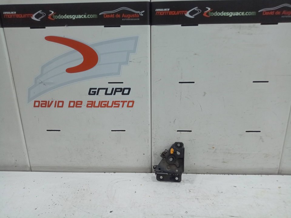 Cerradura capot jaguar xj  612       0.95  0.97